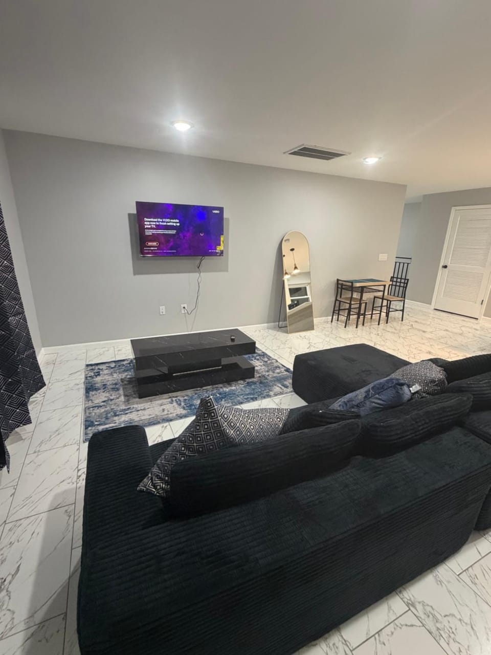 Evergreen Deluxe Double Room Bed and Breakfast in Newark