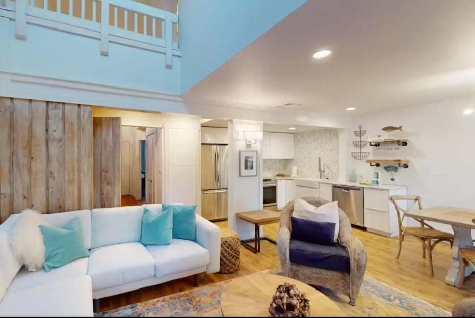 103 Ruffed Grouse Ct Apartment in Big Boulder Lake