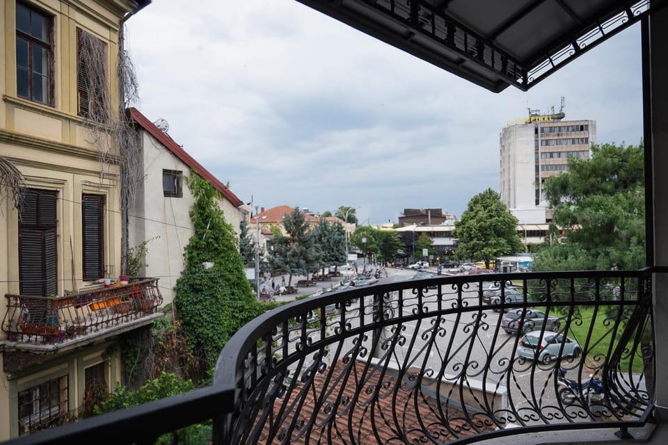 Balcony/Terrace, Location, Internal: Not applicable to any particular room