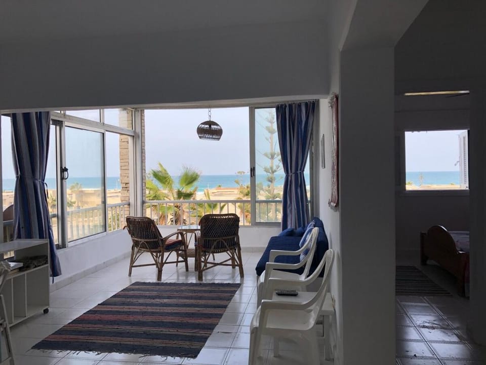 شاليه قرية مراقيا الساحل الشمالي غرفتين مكيف رؤية بحر بانوراما Apartment in Alexandria Governorate