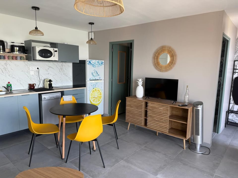 1-Bedroom Apartment with Garden, Terrace and View Apartment in Provence-Alpes-Côte d'Azur
