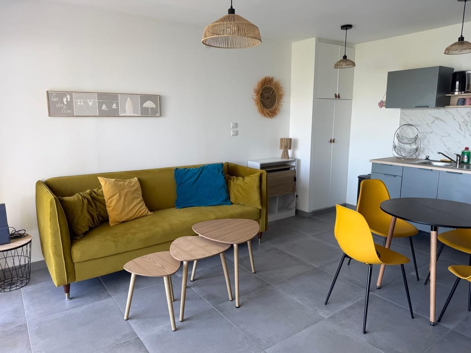 1-Bedroom Apartment with Garden, Terrace and View Apartment in Provence-Alpes-Côte d'Azur