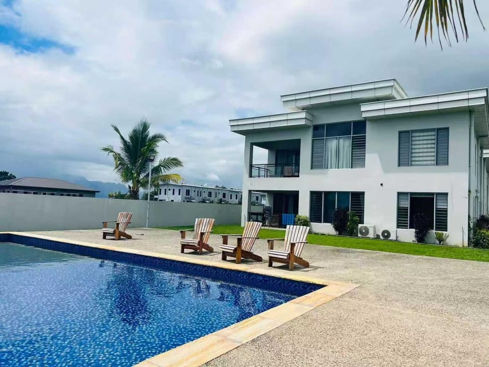 Pool view, Swimming pool