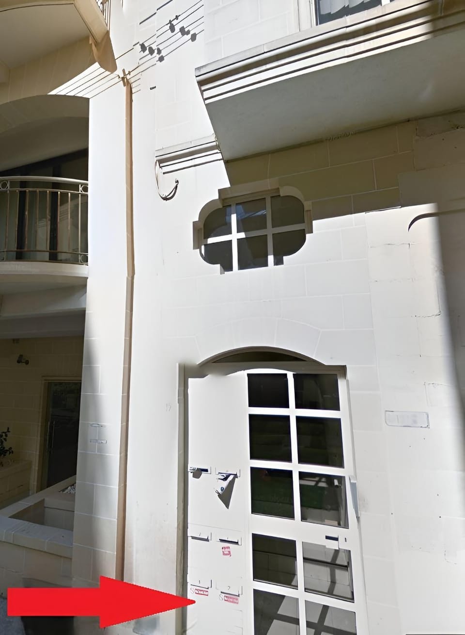Property building, Facade/entrance