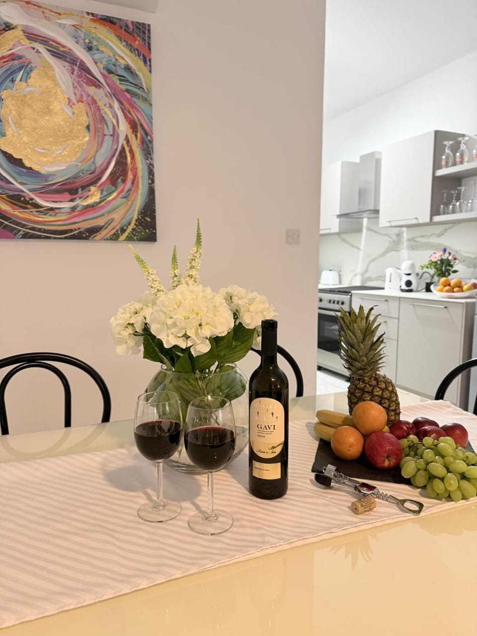Food and drinks, Dining area, Food, Drinks, Alcoholic drinks