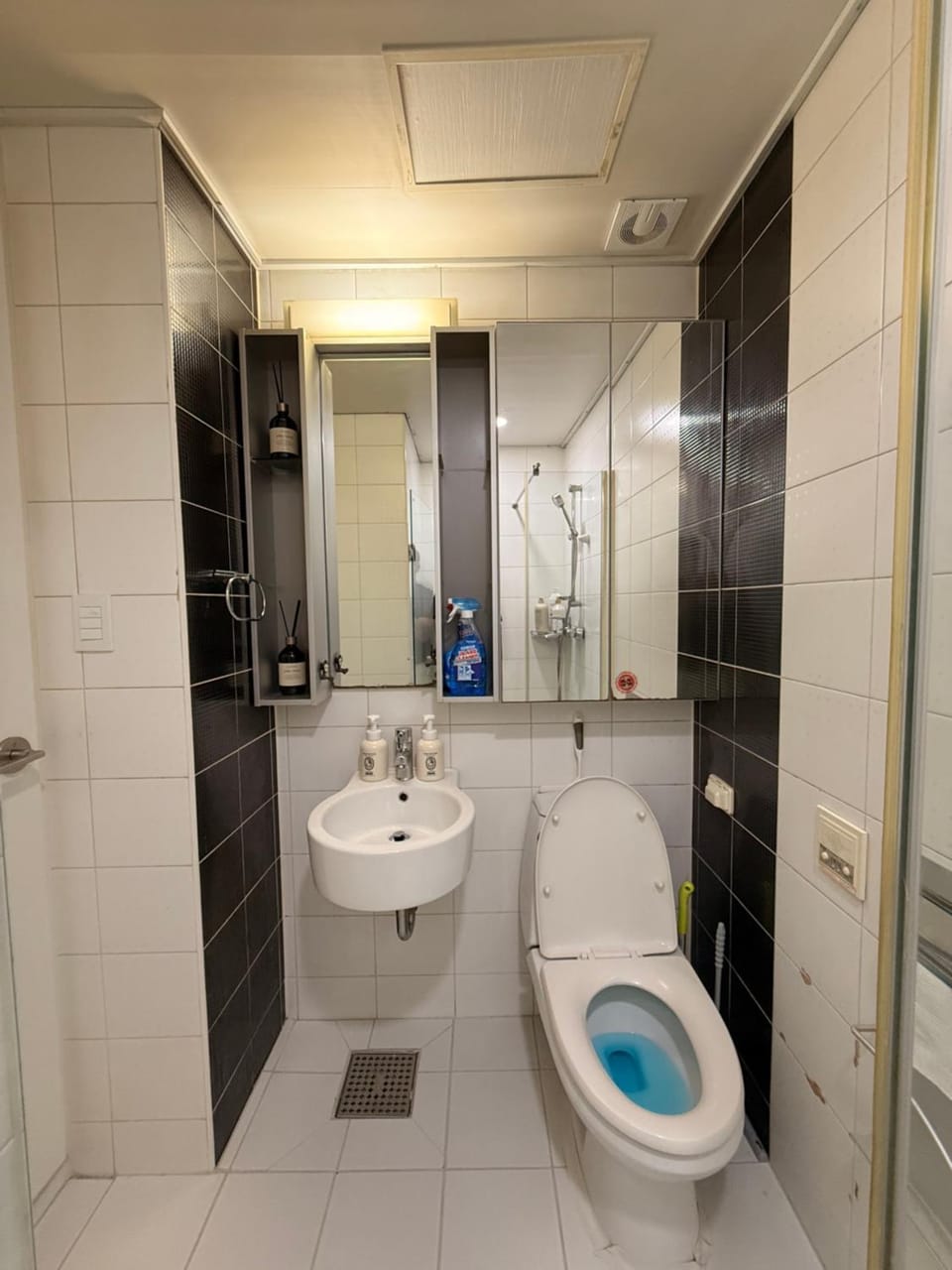 Adams Home Residence Gangnam Aurora Suite Apartment in Seoul