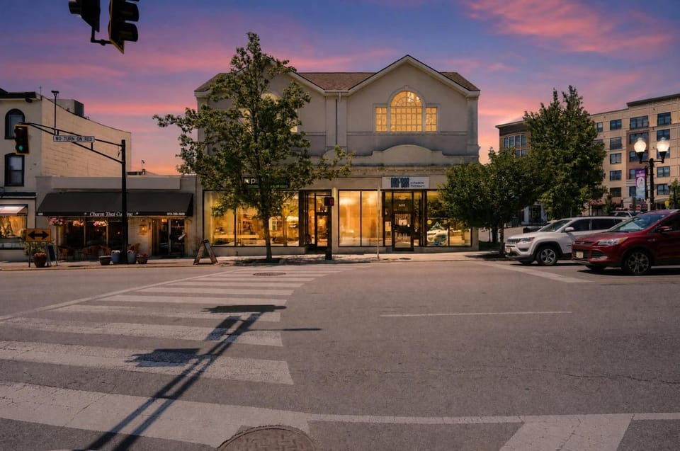 World Cup 2026 Retreat in the Heart of Montclair condo Apartment in Montclair