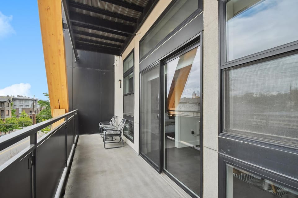 Japandi Minimalism | 1BR LoHi Loft | Dog-Friendly House in Denver