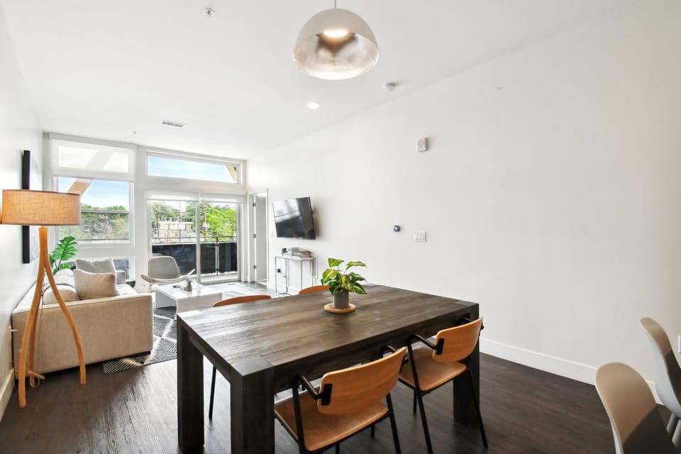 Japandi Minimalism | 1BR LoHi Loft | Dog-Friendly House in Denver