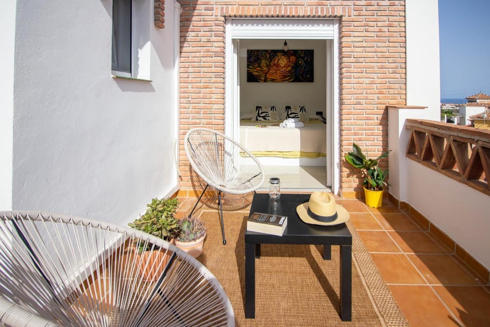 Bed, Balcony/Terrace, Bedroom
