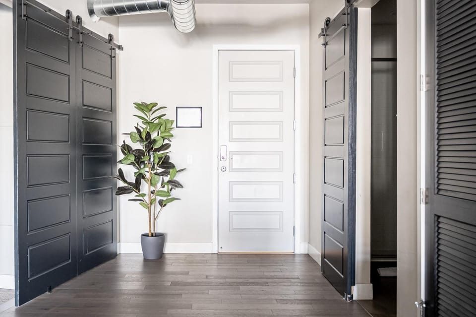 Bright & Breezy | RiNo Loft with Custom Street Art | Dog-Friendly House in Denver