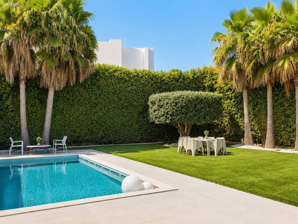 Garden, Swimming pool