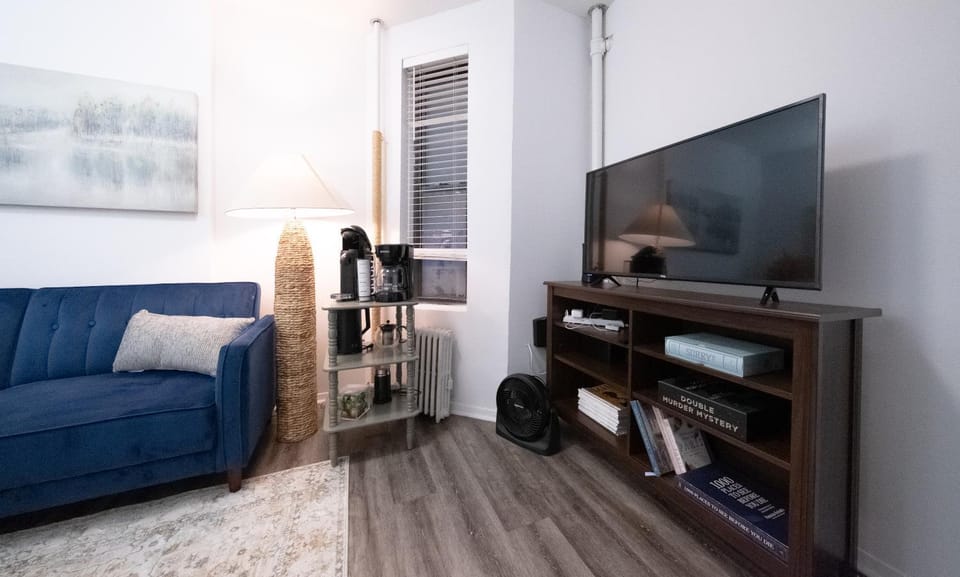 Cozy 1 bedroom Apartment in Roosevelt Island