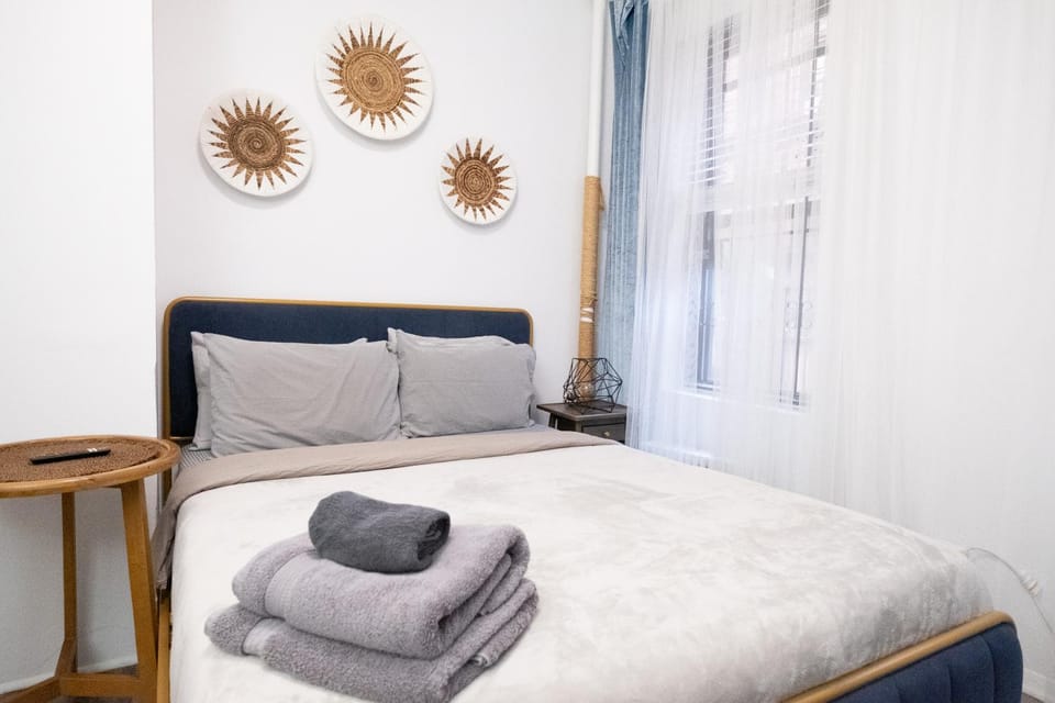 Cozy 1 bedroom Apartment in Roosevelt Island