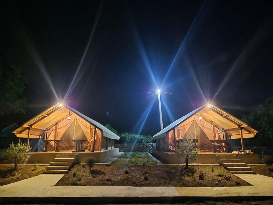 Property building, Night