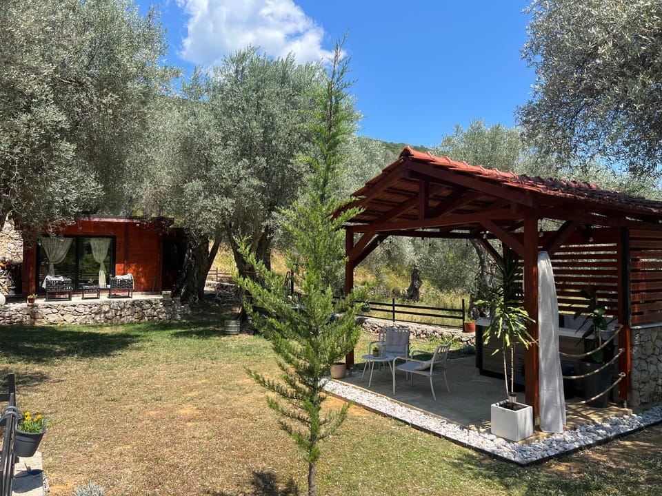 Olive grove Sofias Garden House in Ulcinj