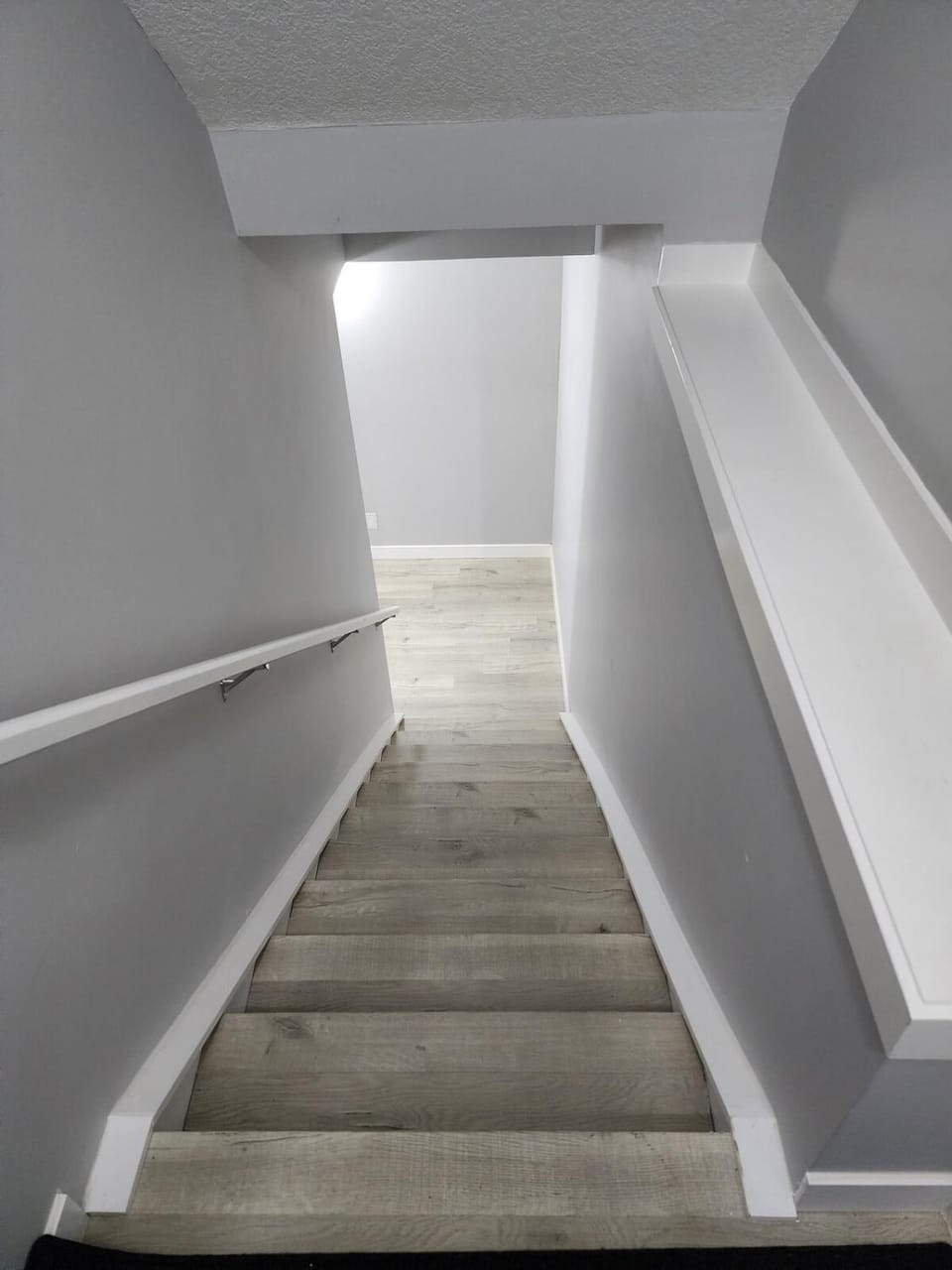 Modern 1-Bedroom Basement Suite House in Calgary