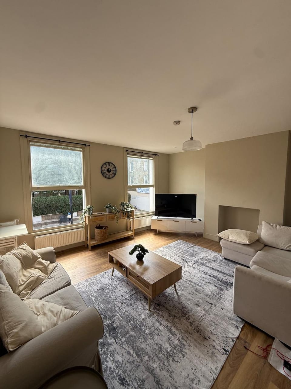 Communal lounge/ TV room, TV and multimedia, Living room, Seating area