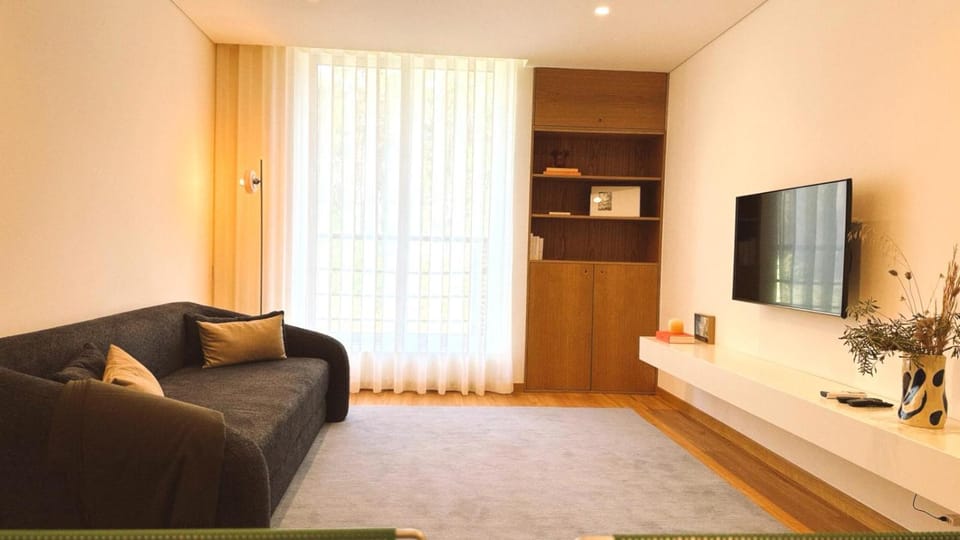 3 Bedrooms Suite By Beaches Lisbon&Arrabida Flat Apartment in Setúbal, Portugal