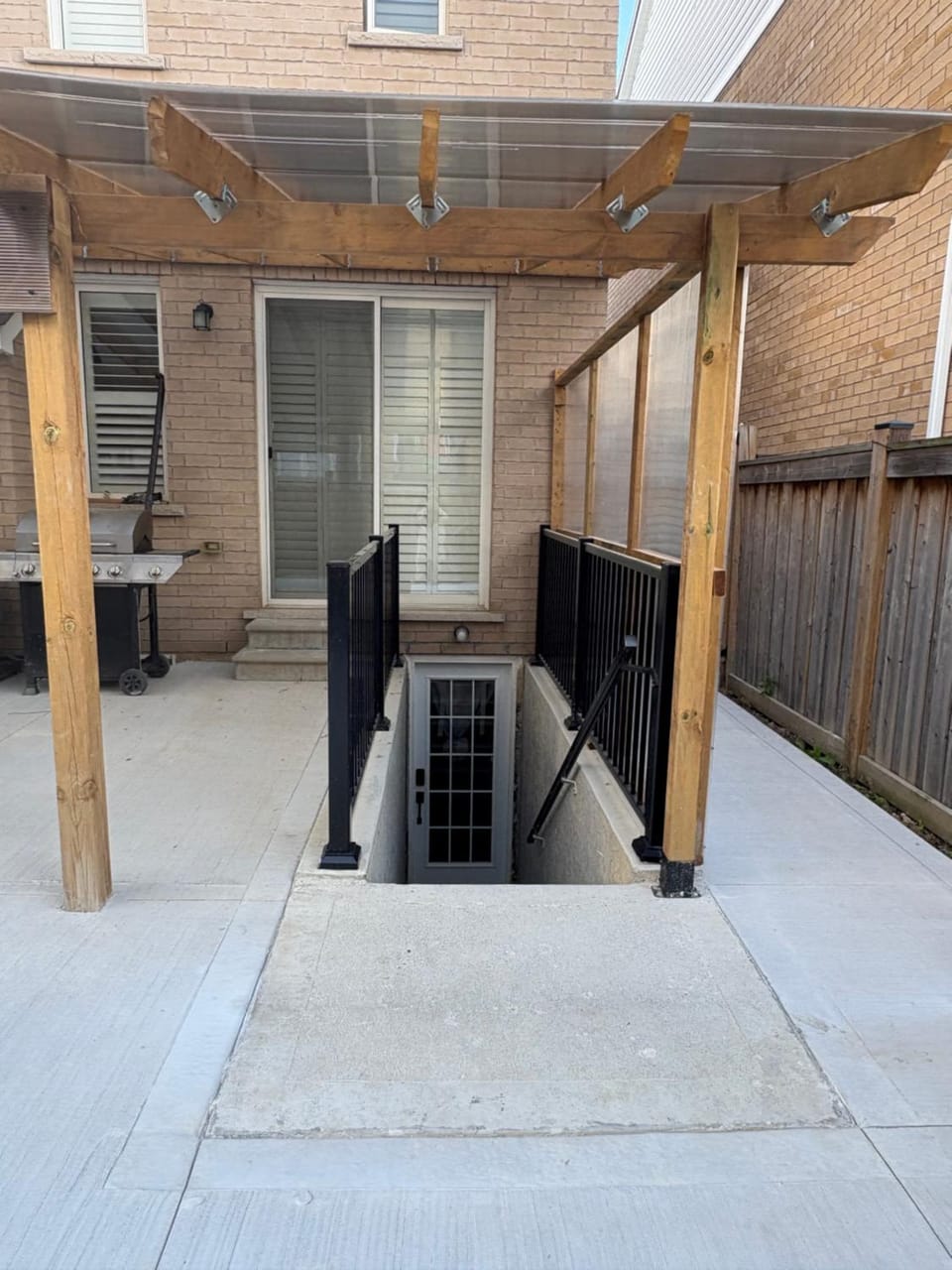 The Basement apartment Apartment in Milton