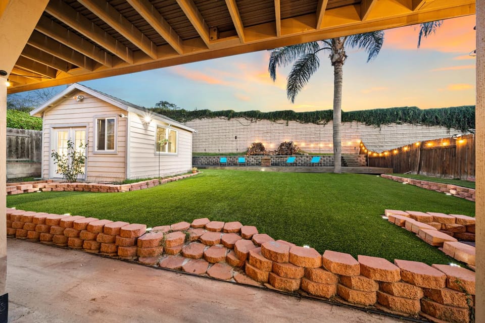 Entire Private House with Garage, Gated Lot, Get 2 Homes in Rancho, 6 Bedrooms Available Now House in Rancho Penasquitos