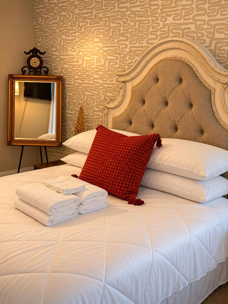 Modern Downtown Atlanta Retreat Piedmont Ave Ponce City Market Apartment in Atlanta