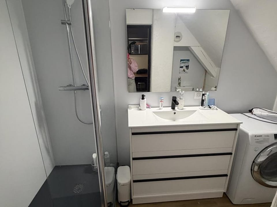 Studio cabine au cÅur de la station - anim. OK - FR-1-787-153 Cabin in Auvergne-Rhône-Alpes