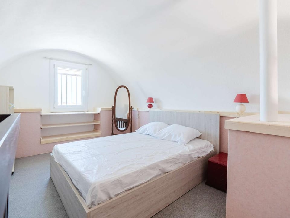 Appartement T2 mezzanine, clim et WIFI Apartment in Gruissan