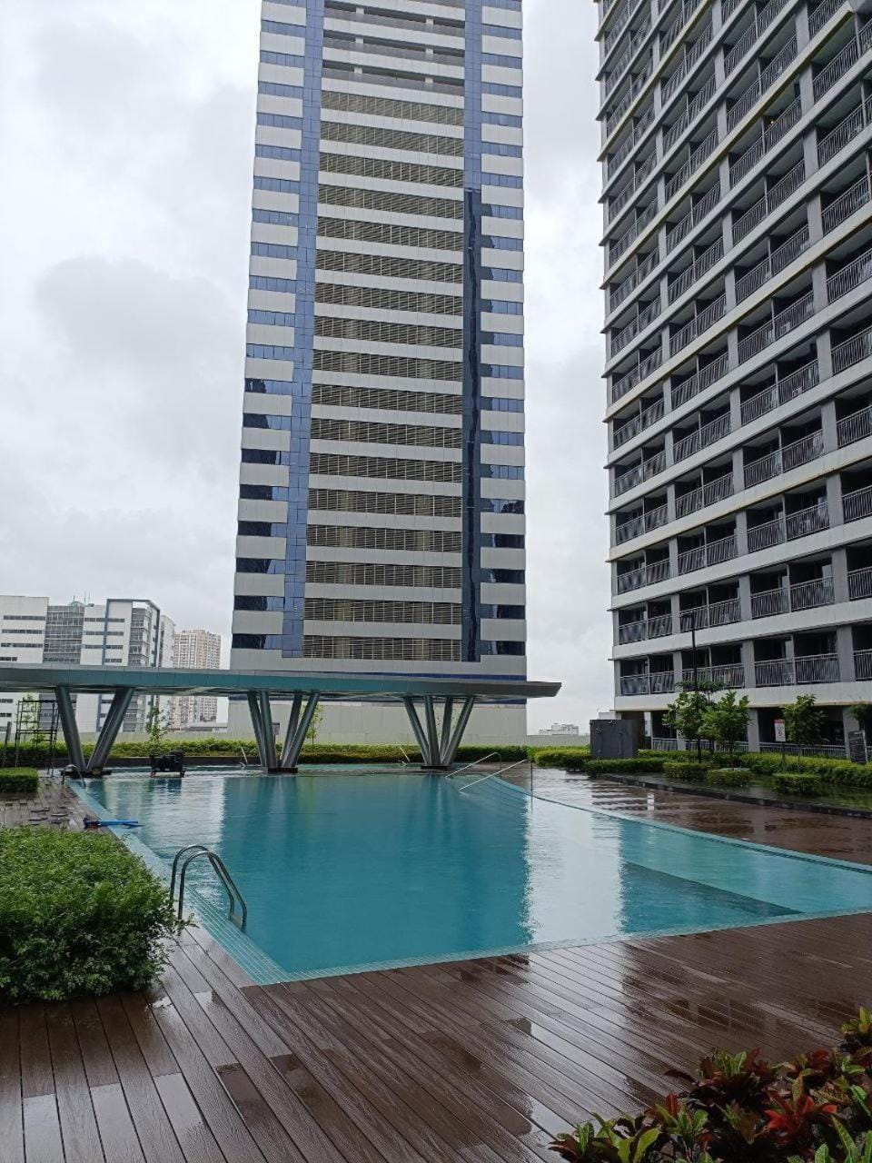 Property building, Swimming pool