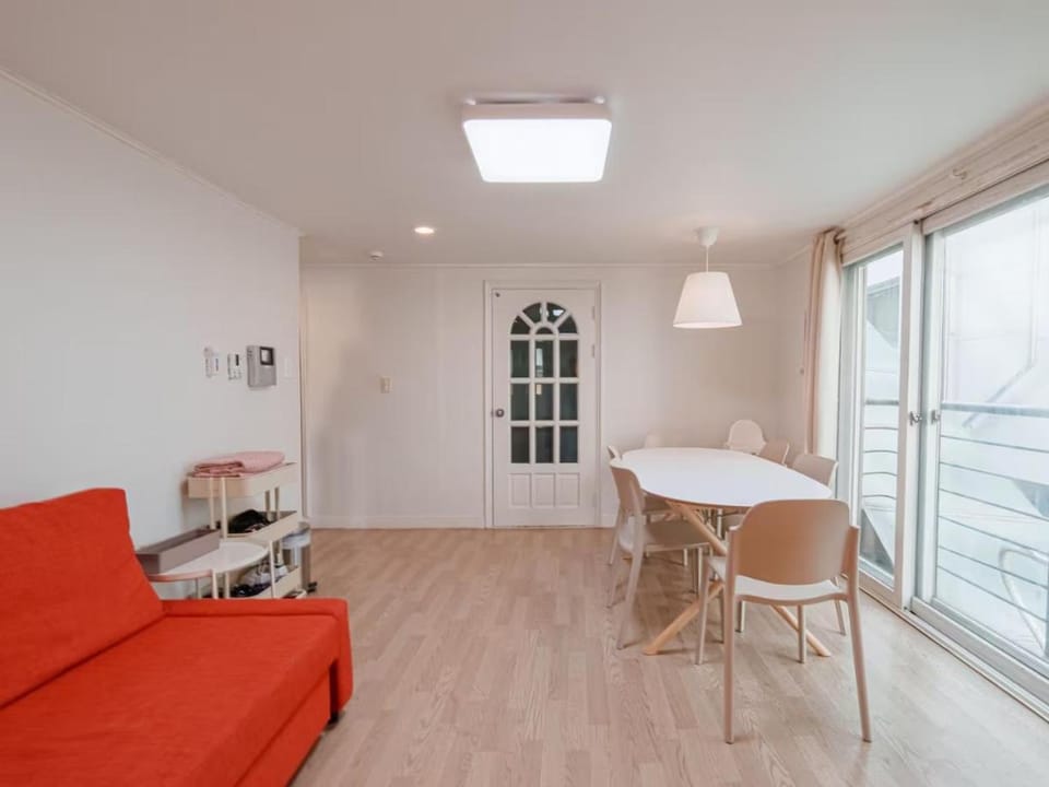 Hongdae 5-8 Apartment in Seoul