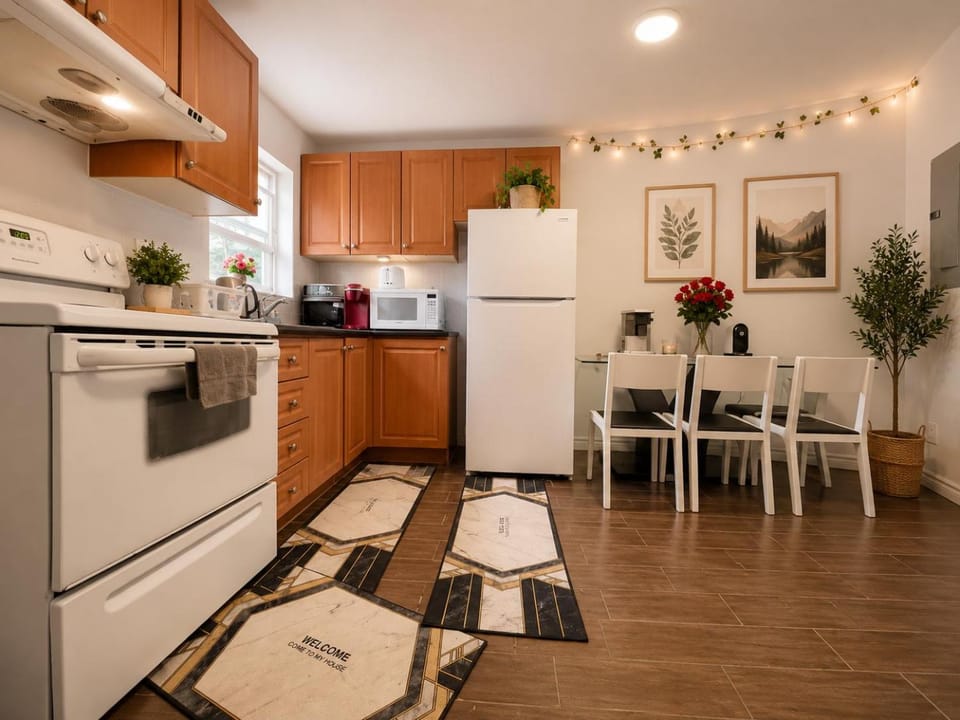 ChinaTown Boutique Rooms Bed and Breakfast in Toronto