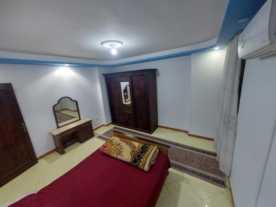 Bed, Photo of the whole room, Bedroom, wardrobe