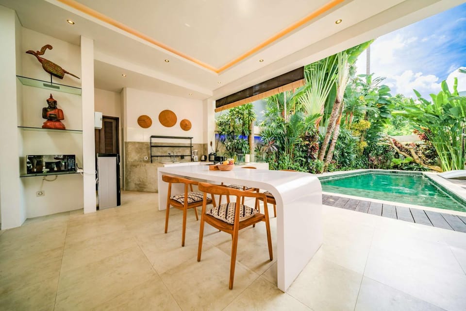 2BR villa w pool & garden view - Villa Moana by TROPICALLY Villa in North Kuta