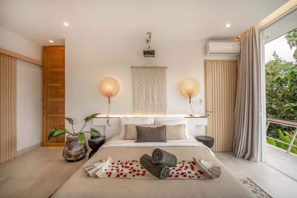 Kalma Villa Stylish 3BR in Heart The of Jimbaran Villa in Kuta Selatan