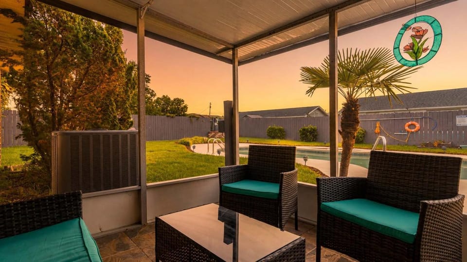 Lynn Haven 3BR - Private Pool & Fenced Yard House in Lynn Haven