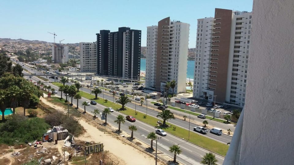 Day, Street view