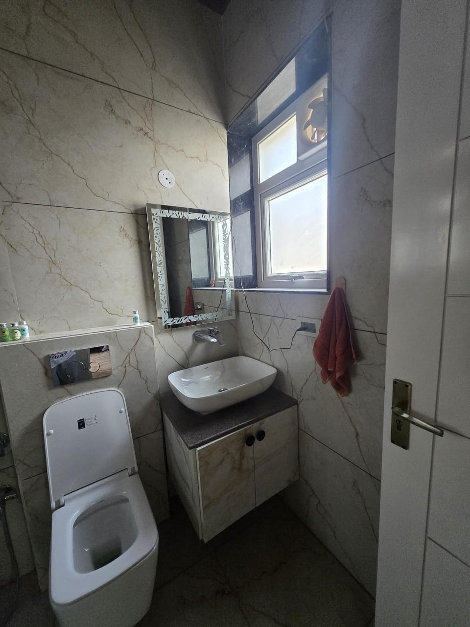 Kafal Vacation rental in Uttarakhand
