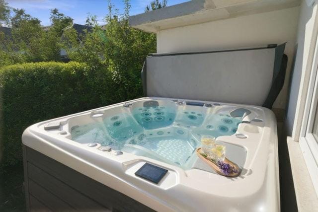Hot Tub, Spa and wellness centre/facilities, Bath