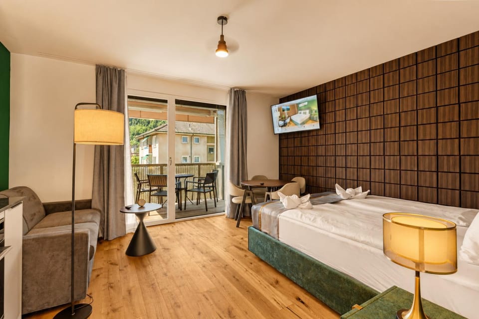 BERG & BERG APARTMENTS - Bad Zurzach Self-Check-in Hotel in Aargau, Switzerland