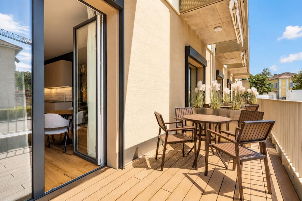 BERG & BERG APARTMENTS - Bad Zurzach Self-Check-in Hotel in Aargau, Switzerland
