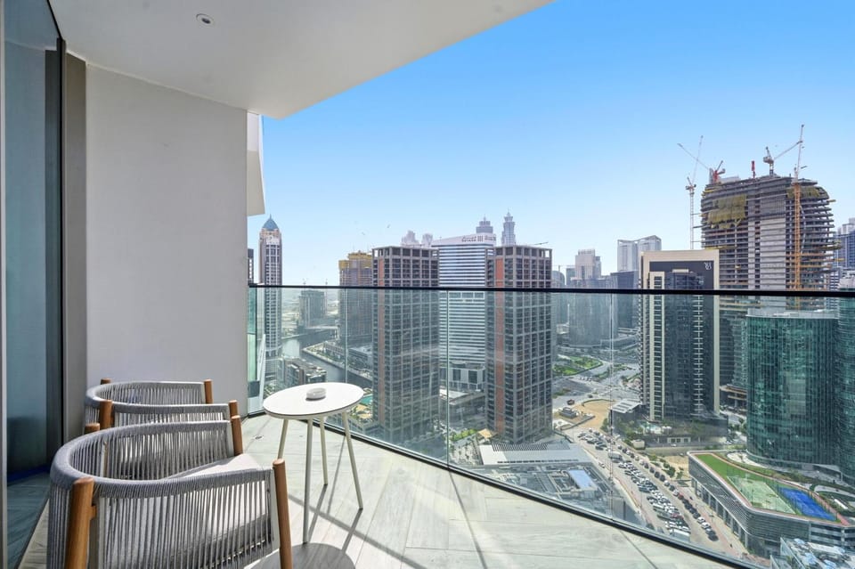 Balcony/Terrace, City view