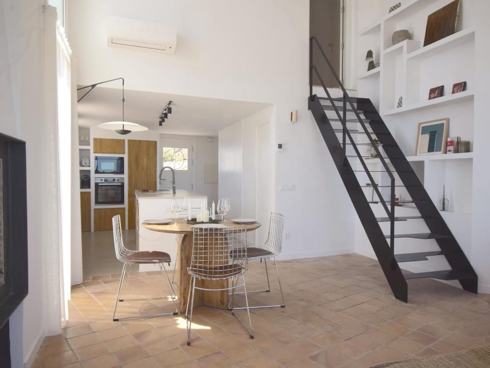 Miravent House in Baix Empordà