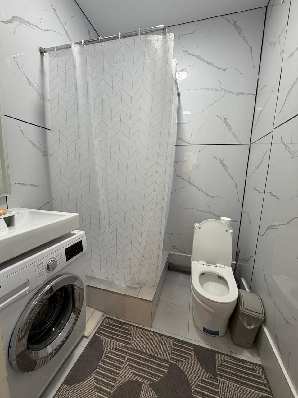 Shower, Toilet, washing machine