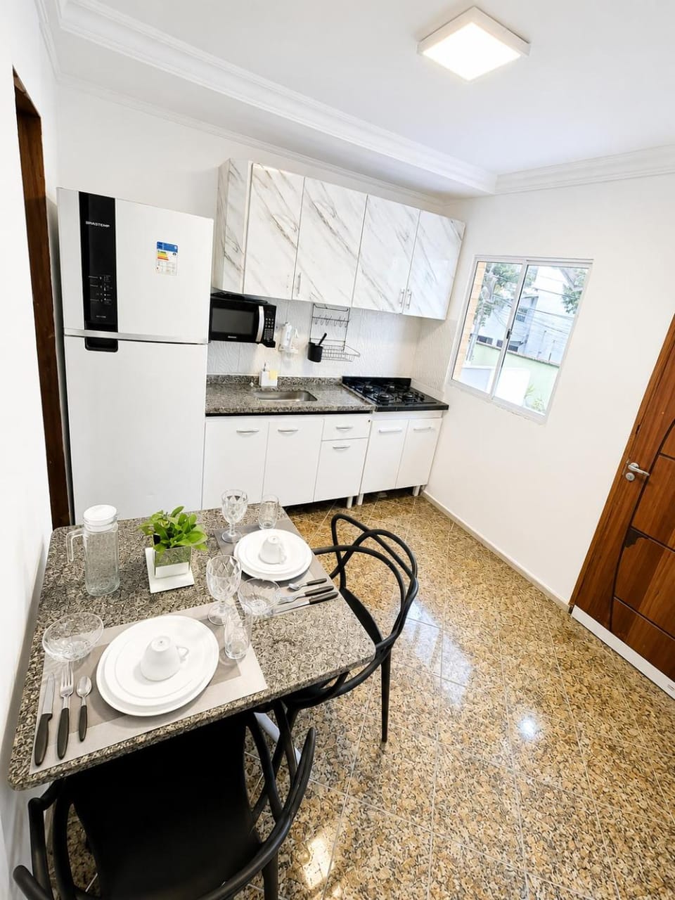 Communal kitchen, kitchen