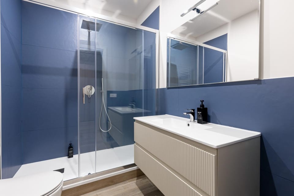 Shower, Bathroom
