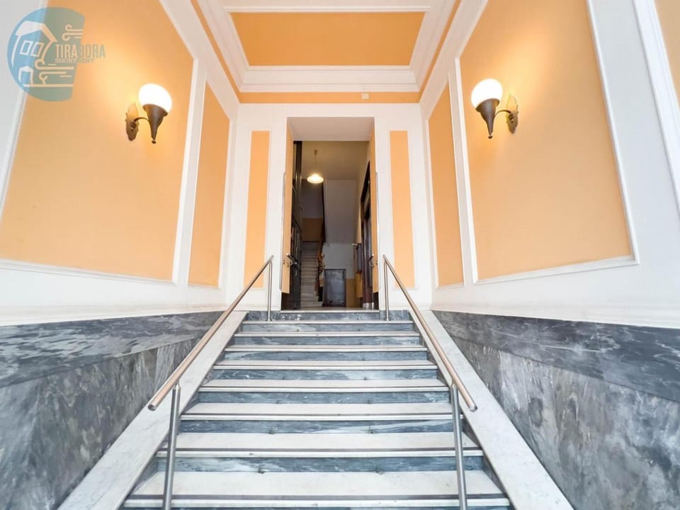 Imbriani 1 Tirabora Short Rent Apartment in Trieste