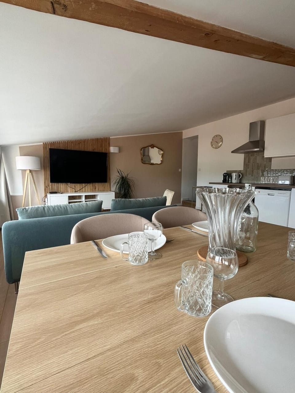 Appartement climatisé avec vue Sainte-Victoire Apartment in Pertuis