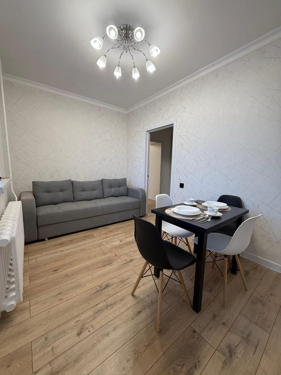 Центр Астаны, Абу Даби плаза, Байтерек, Ботанический сад Apartment in Kazakhstan
