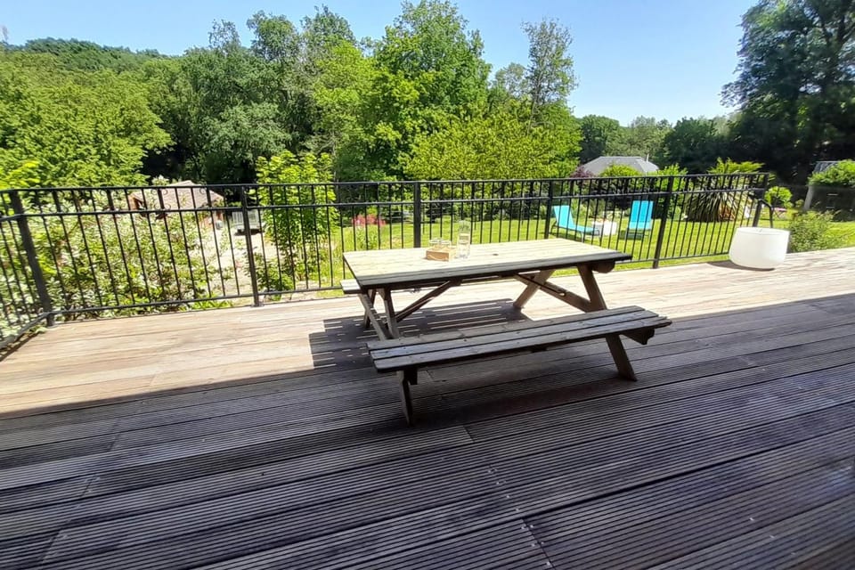 House in a quiet cul-de-sac very close to the Marivaux golf course House in Île-de-France