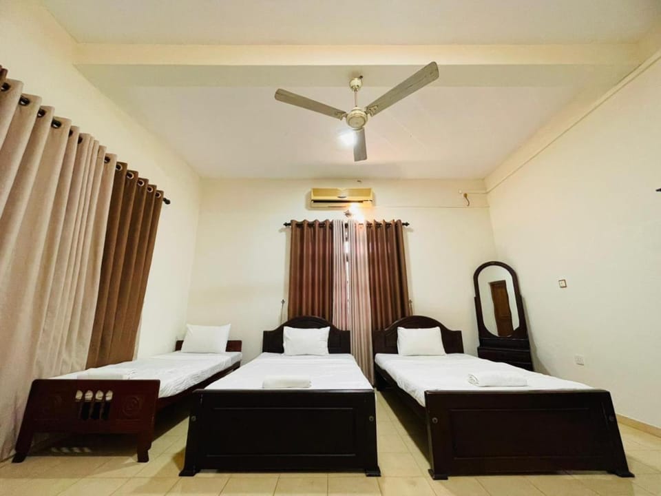Nandawanam Guest House Pasikuda Bed and Breakfast in Sri Lanka